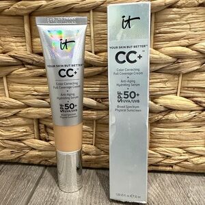 IT Cosmetics CC+ Cream in Medium